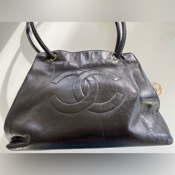 SOLD!! RARE Chanel Vintage tote bag - Picture 3 of 12
